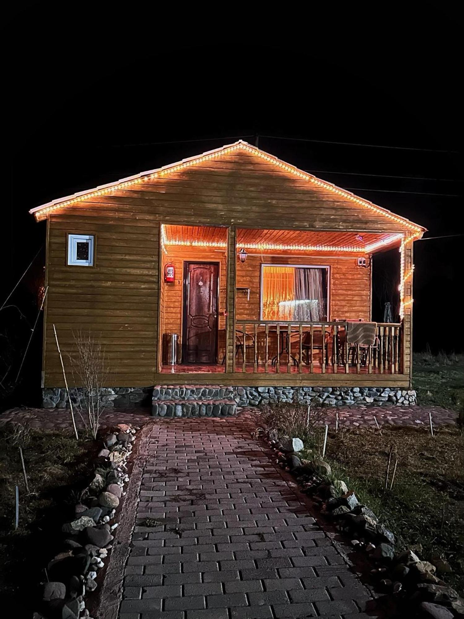 Family Hotel Maia - Cемейная Гостиница Майя Dashbashi Luaran gambar